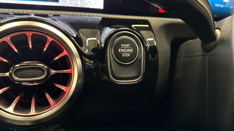 Mercedes-Benz CLA 250e AMG Line Premium 4dr Tip Auto Saloon